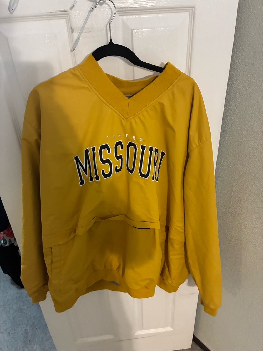 Fanatics Missouri Tigers Gold Pullover Windbreaker